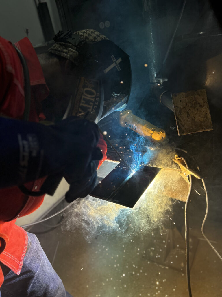 welder welding